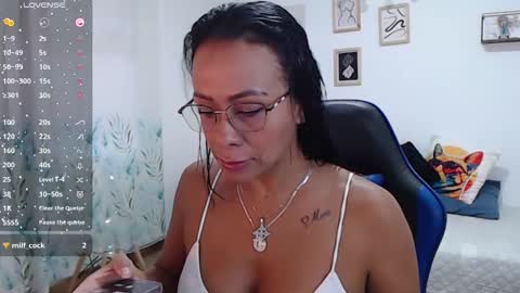 Snapshot of emily_leroy571240 chatting on 22, 10, 2025 emily leroy. online show from 22, 10, 2025