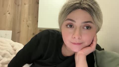 emily_morning_dew online show from 13, 10, 2025