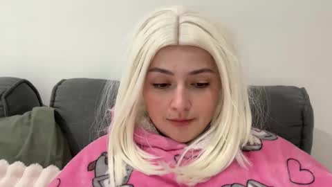 emily_morning_dew online show from 24, 11, 2025