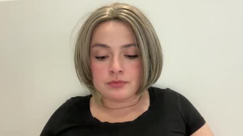 Snapshot of emily_morning_dew chatting on 30, 4, 2026 emily_morning_dew online show from 30, 4, 2026