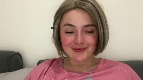 Snapshot of emily_morning_dew chatting on 8, 5, 2026 emily_morning_dew online show from 8, 5, 2026