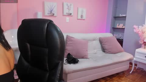 Emily  online show from 8, 8, 2026