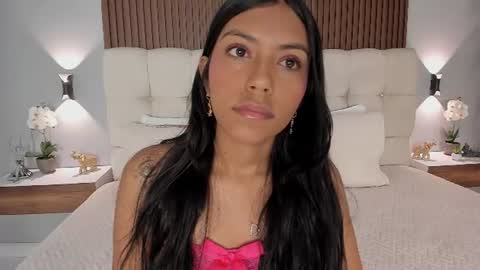 Snapshot of emily_rose1_ chatting on 25, 6, 2026 Emily rose1 online show from 25, 6, 2026