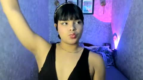 Snapshot of emily_rosue_ chatting on 21, 7, 2026 emily_rosue_ online show from 21, 7, 2026
