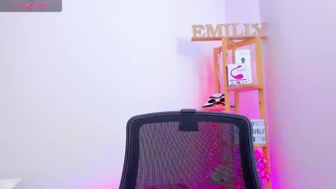 Emily online show from 19, 9, 2025