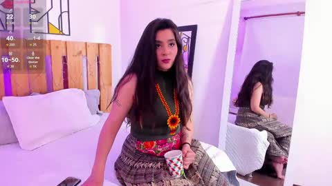 Snapshot of emily_sartre chatting on 4, 6, 2026 Emilly online show from 4, 6, 2026