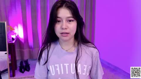 Snapshot of emily_sweet30 chatting on 11, 5, 2026 Emily online show from 11, 5, 2026