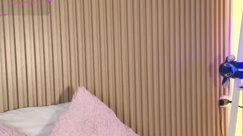 Emily online show from 4, 4, 2026