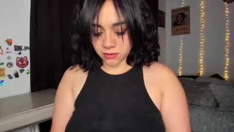 Snapshot of emily_vader chatting on 1, 2, 2025 emily_vader online show from 1, 2, 2025