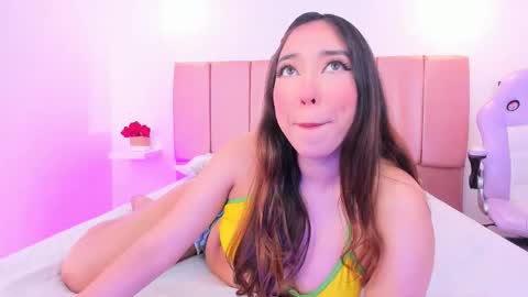 emily_walker4 online show from 14, 3, 2026