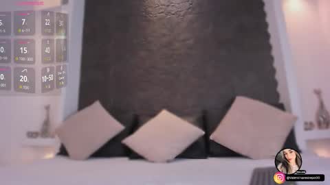 emilyallen_1 online show from 24, 10, 2025