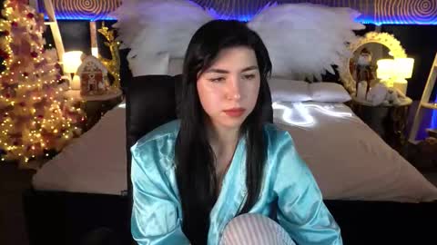 Emy online show from 23, 12, 2025