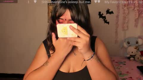 Snapshot of emilycollei chatting on 20, 10, 2025 Emily online show from 20, 10, 2025