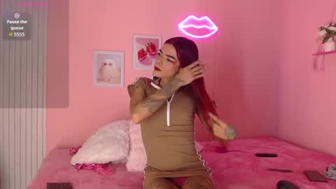 Snapshot of emilycollins__ chatting on 24, 2, 2026 Emily online show from 24, 2, 2026