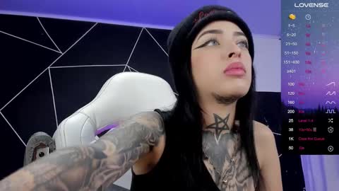 Snapshot of emilydaft chatting on 4, 12, 2024 fari online show from 4, 12, 2024