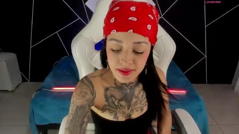 Snapshot of emilydaft chatting on 2, 3, 2025 fari online show from 2, 3, 2025