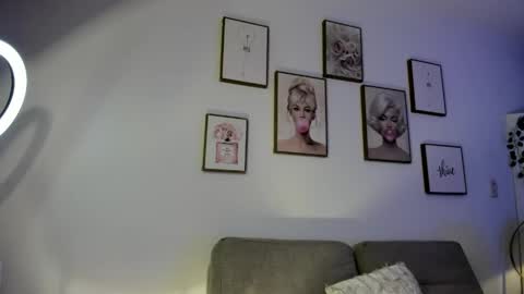 Emily online show from 14, 5, 2026