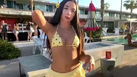 emilyfawn online show from 21, 4, 2026