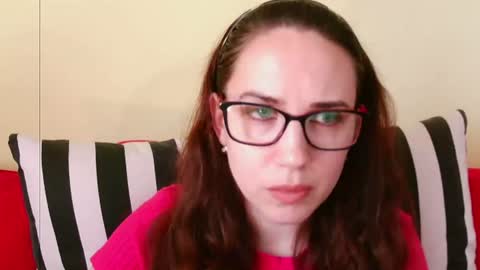 Snapshot of emilyhotflirt chatting on 9, 6, 2026 Emily online show from 9, 6, 2026