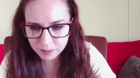 Snapshot of emilyhotflirt chatting on 4, 8, 2026 Emily online show from 4, 8, 2026