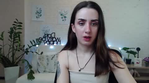 Emyli online show from 10, 1, 2025