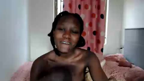 Snapshot of emilyposha chatting on 17, 7, 2026 Emilly online show from 17, 7, 2026