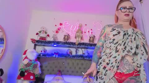 emily rousse online show from 23, 11, 2025