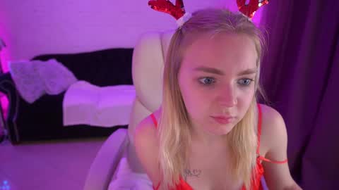 Snapshot of emilysunshines chatting on 26, 12, 2024 MY NAME IS Emily WELCOME EVERYONE I WILL BE HAPPY TO GIVE YOU WHAT YOU HAVE DREAMED OF FOR SO LONG online show from 26, 12, 2024