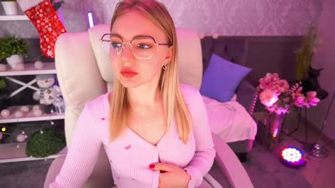 Snapshot of emilysunshines chatting on 29, 12, 2024 MY NAME IS Emily WELCOME EVERYONE I WILL BE HAPPY TO GIVE YOU WHAT YOU HAVE DREAMED OF FOR SO LONG online show from 29, 12, 2024