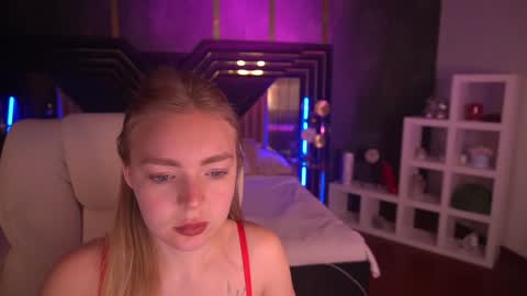 Snapshot of emilysunshines chatting on 1, 1, 2025 MY NAME IS Emily WELCOME EVERYONE I WILL BE HAPPY TO GIVE YOU WHAT YOU HAVE DREAMED OF FOR SO LONG online show from 1, 1, 2025