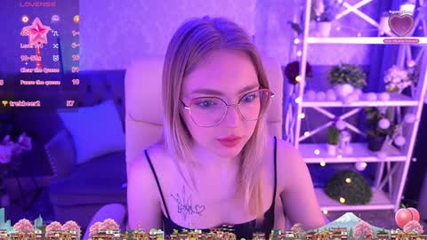 Snapshot of emilysunshines chatting on 9, 2, 2025 MY NAME IS Emily WELCOME EVERYONE I WILL BE HAPPY TO GIVE YOU WHAT YOU HAVE DREAMED OF FOR SO LONG online show from 9, 2, 2025