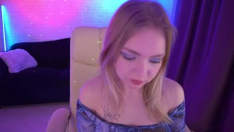Snapshot of emilysunshines chatting on 11, 2, 2025 MY NAME IS Emily WELCOME EVERYONE I WILL BE HAPPY TO GIVE YOU WHAT YOU HAVE DREAMED OF FOR SO LONG online show from 11, 2, 2025