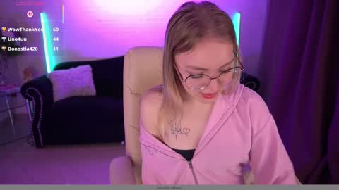 Snapshot of emilysunshines chatting on 28, 2, 2025 MY NAME IS Emily WELCOME EVERYONE I WILL BE HAPPY TO GIVE YOU WHAT YOU HAVE DREAMED OF FOR SO LONG online show from 28, 2, 2025