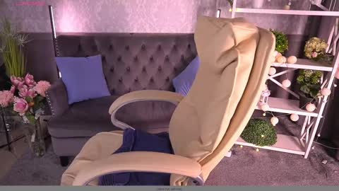 Snapshot of emilysunshines chatting on 1, 3, 2025 MY NAME IS Emily WELCOME EVERYONE I WILL BE HAPPY TO GIVE YOU WHAT YOU HAVE DREAMED OF FOR SO LONG online show from 1, 3, 2025