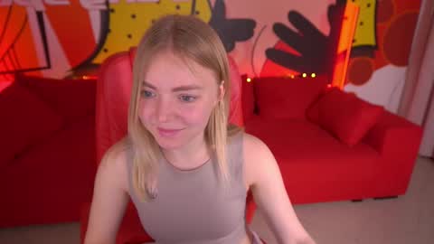 Snapshot of emilysunshines chatting on 4, 3, 2025 MY NAME IS Emily WELCOME EVERYONE I WILL BE HAPPY TO GIVE YOU WHAT YOU HAVE DREAMED OF FOR SO LONG online show from 4, 3, 2025