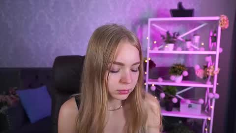 Snapshot of emilysunshines chatting on 9, 10, 2025 MY NAME IS Emily WELCOME EVERYONE I WILL BE HAPPY TO GIVE YOU WHAT YOU HAVE DREAMED OF FOR SO LONG online show from 9, 10, 2025