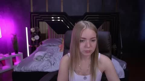 Snapshot of emilysunshines chatting on 13, 10, 2025 MY NAME IS Emily WELCOME EVERYONE I WILL BE HAPPY TO GIVE YOU WHAT YOU HAVE DREAMED OF FOR SO LONG online show from 13, 10, 2025
