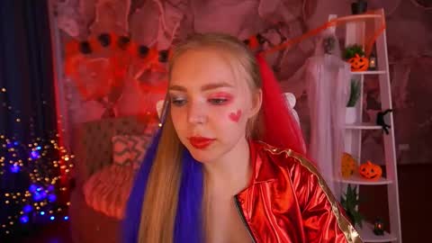 Snapshot of emilysunshines chatting on 31, 10, 2025 MY NAME IS Emily WELCOME EVERYONE I WILL BE HAPPY TO GIVE YOU WHAT YOU HAVE DREAMED OF FOR SO LONG online show from 31, 10, 2025