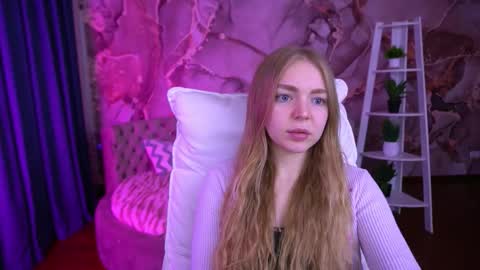 Snapshot of emilysunshines chatting on 28, 11, 2025 MY NAME IS Emily WELCOME EVERYONE I WILL BE HAPPY TO GIVE YOU WHAT YOU HAVE DREAMED OF FOR SO LONG online show from 28, 11, 2025