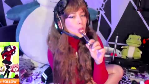 Snapshot of emilythemachine chatting on 19, 2, 2025 emilythemachine online show from 19, 2, 2025