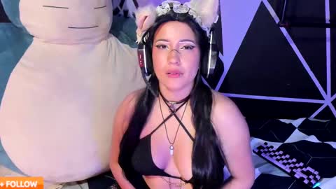 Snapshot of emilythemachine chatting on 21, 2, 2025 emilythemachine online show from 21, 2, 2025