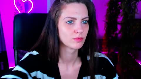 Snapshot of emilywiled chatting on 25, 2, 2025 Emily online show from 25, 2, 2025