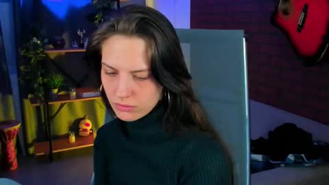Snapshot of emilywiled chatting on 7, 3, 2025 Emily online show from 7, 3, 2025