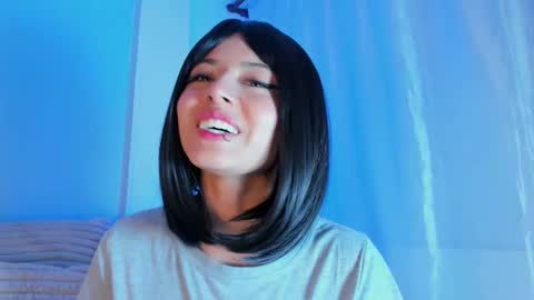 Snapshot of emilywithe_ chatting on 29, 9, 2025 online show from 29, 9, 2025
