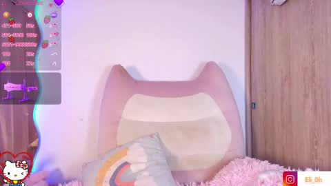 Snapshot of emilyy_queen chatting on 20, 5, 2026 Emily online show from 20, 5, 2026