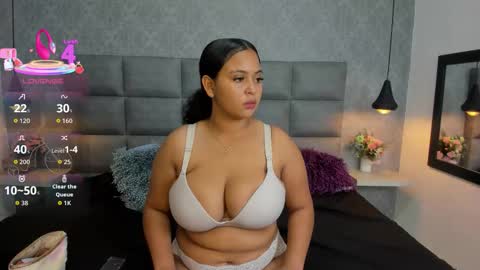 emilyy_r online show from 28, 11, 2025