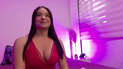 Snapshot of emilyyou chatting on 6, 10, 2025 EMILY online show from 6, 10, 2025