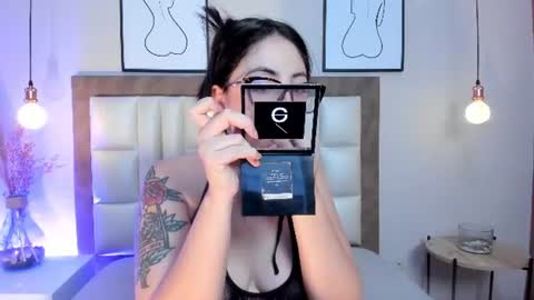 Snapshot of emilyywatson chatting on 8, 6, 2026 Emilyy Watson online show from 8, 6, 2026