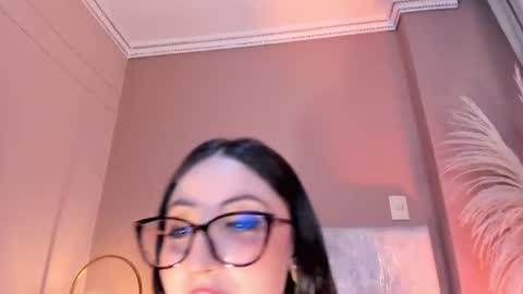Snapshot of emilyywatson chatting on 10, 6, 2026 Emilyy Watson online show from 10, 6, 2026