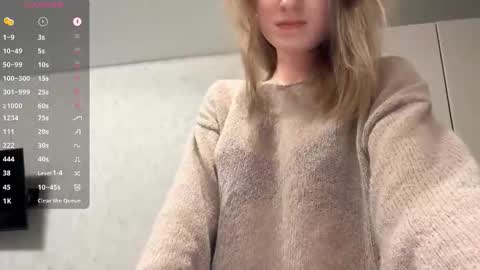 Nadya online show from 4, 10, 2025